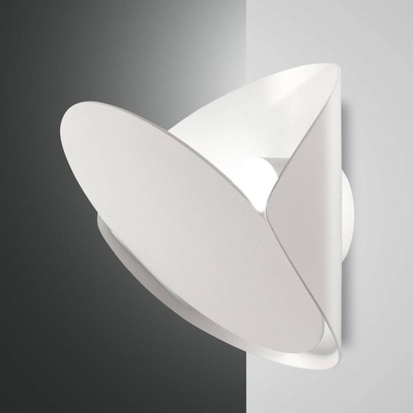 Fabas Luce Nástenné LED svietidlo Shield, stmievateľné, biele, Chodba, kov, metakrylan, 14W, L: 13.5 cm, K: 22cm
