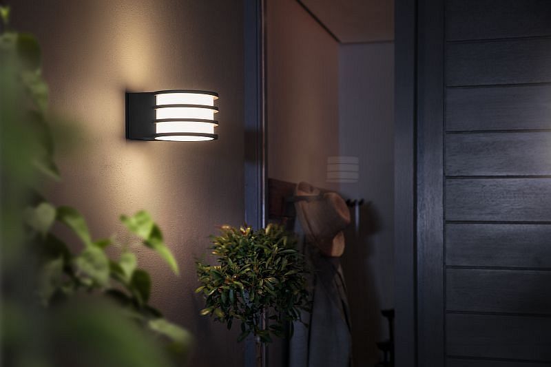 Philips  HUE 17401/93/P0 Lucca nástenné exteriérové svietidlo 9,5W=806lm E27 2700K