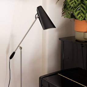 Northern Birdy – stojaca lampa v čiernej, oceľovej, Obývacia izba / jedáleň, hliník, oceľ, E27, 60W, K: 133cm