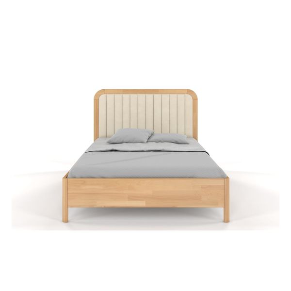 Svetlá prírodná dvojlôžková posteľ z bukového dreva Skandica Visby Modena, 180 x 200 cm