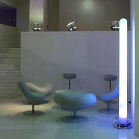 Artemide Metacolor stojaca LED lampa, aplikácia, Obývacia izba / jedáleň, metakrylát, oceľ, 40W, K: 205cm