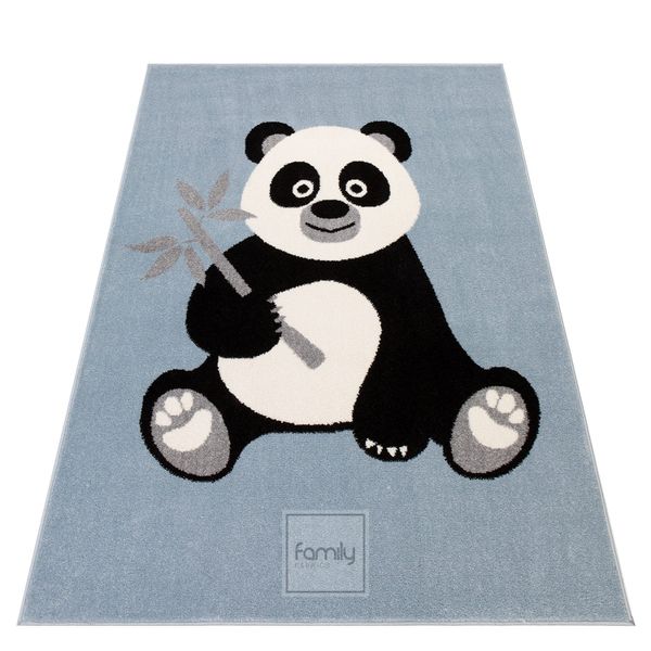 DomTextilu Moderný detský koberec s motívom pandy 80x150 cm