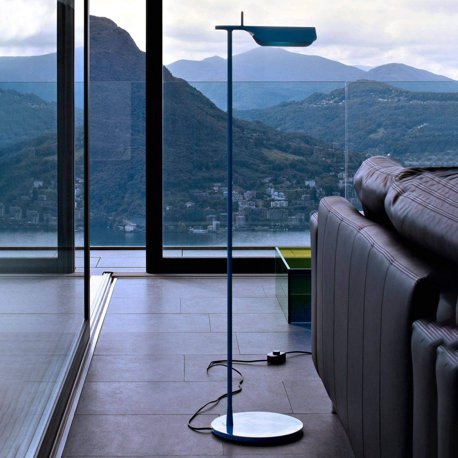 FLOS Tab F LED stojaca lampa, modrá matná, Obývacia izba / jedáleň, hliník, PMMA, 9W, L: 27.3 cm, K: 110cm