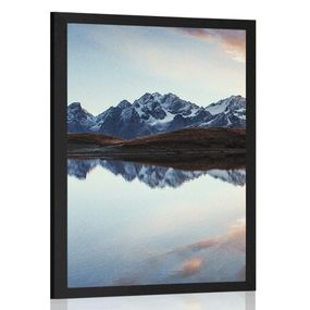 Plagát oslnivý západ slnka nad horským jazerom - 60x90 black