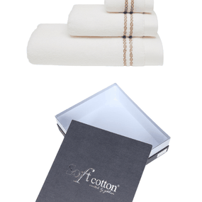 Soft Cotton Darčeková sada uterákov a osušiek CHAINE. Uteráky a osušky s antibakteriálnou ochranou sú vyrobené z česanej 100% MICRO bavlny o gramáži 550 g / m2. Biela / béžová výšivka