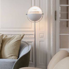 GUBI Multi-Lite stojaca lampa chróm/biela, Obývacia izba / jedáleň, oceľ, E27, 57W, K: 148cm