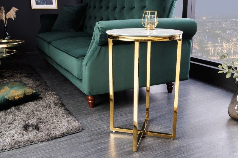 Estila Art-deco okrúhly príručný stolík Gold Marbleux so sklenenou doskou v prevedení biely mramor a podstavou v zlatej farbe 61cm