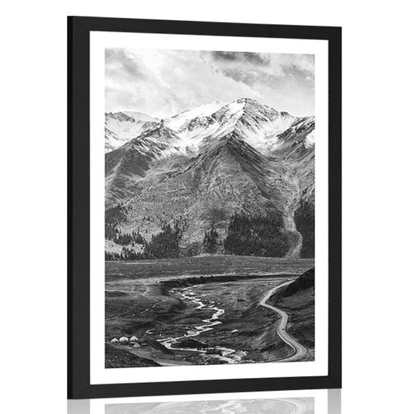 Plagát s paspartou nádherná horská panoráma v čiernobielom prevedení - 20x30 silver