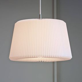 LE KLINT Snowdrop L – závesná lampa z papiera, Obývacia izba / jedáleň, papier, E27, 60W, K: 25cm