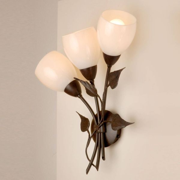 Menzel Chalet kvetinové nástenné sklenené tulipány, Obývacia izba / jedáleň, kov, opálové sklo, E14, 40W, L: 34 cm, K: 40cm