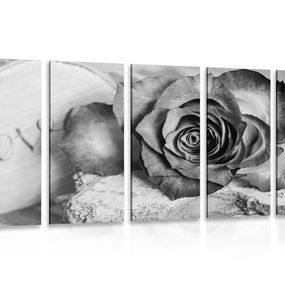 5-dielny obraz ruža v čiernobielom prevedení Love