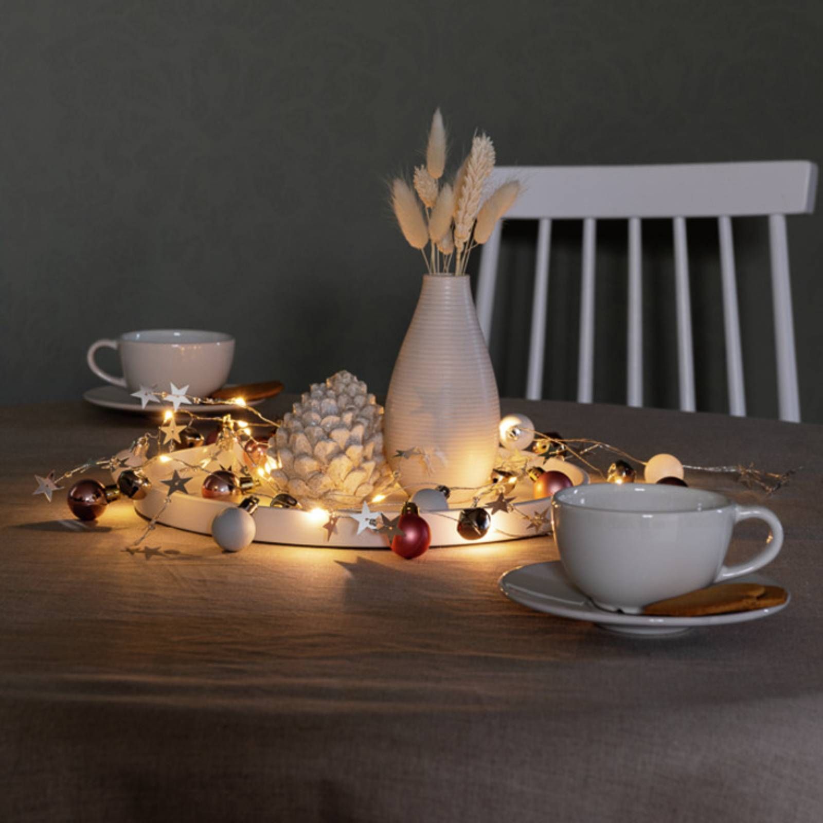 Konstsmide Christmas Svetelná LED reťaz, farebné perly, gule a hviezdy, plast, kov, P: 190 cm