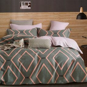 DomTextilu Sivé bavlnené posteľné obliečky s ružovým vzorom 4 časti: 1ks 160 cmx200 + 2ks 70 cmx80 + plachta Sivá 34645-185775