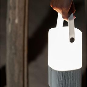 Nova Luce Přenosná lampička s věstavěným reproduktorem RAY - 2.5 W, 40 lm, 3000 K, bílé NV 9180372