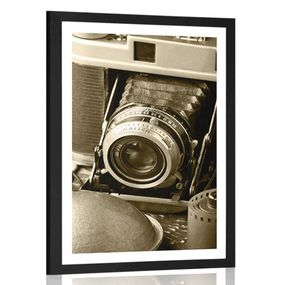 Plagát s paspartou starý fotoaparát v sépiovom prevedení - 60x90 black