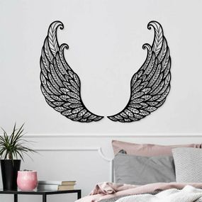 Anjelské krídla na stenu