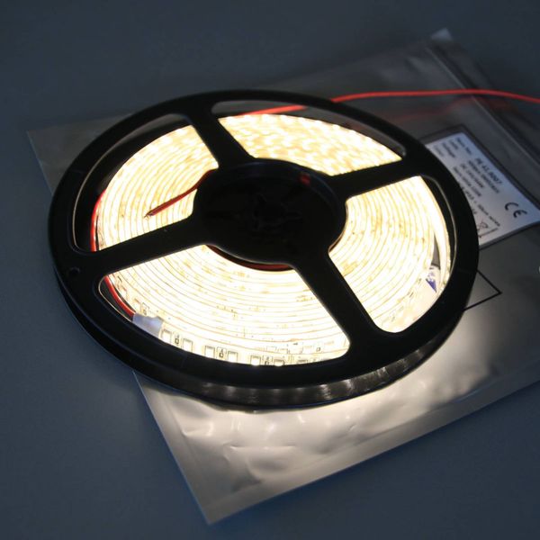 LED Profilelement GmbH pásik mono 600 IP54 65W teplá biela 3 200 K, Obývacia izba / jedáleň, plast, 65W, P: 500 cm, L: 1 cm, K: 0.3cm