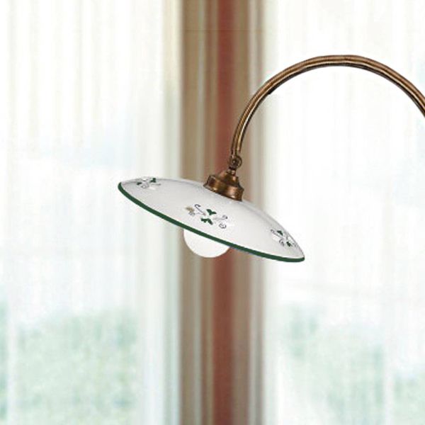 Cremasco Stojaca lampa Bassano, zakrivená, detaily zelené, Obývacia izba / jedáleň, keramika, mosadz, E27, 75W, K: 210cm