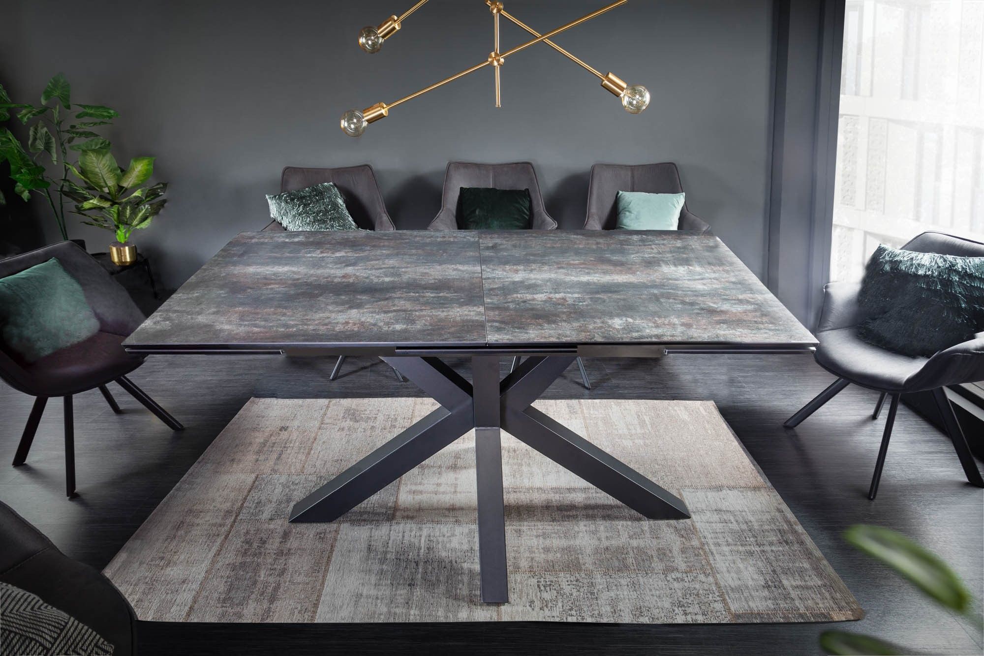 Estila Industriálny rozkladací keramický jedálenský stôl Infinidad s obdĺžnikovou sklom prekrytou doskou 180-225cm