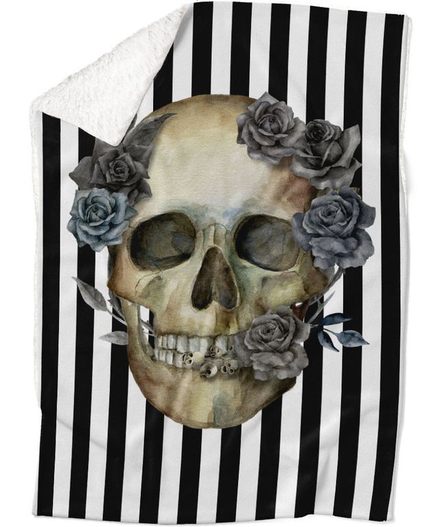 Deka Skull with stripes (Podšitie baránkom: ÁNO)