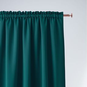 Krásny smaragdovo zelený záves na riasiacu pásku 140 x 250 cm