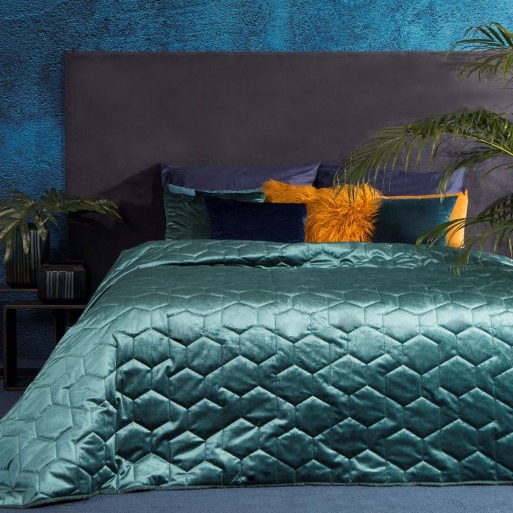 DomTextilu Luxusný svetlo modrý prehoz na manželskú posteľ Šírka: 220 cm | Dĺžka: 240 cm 21778-138505