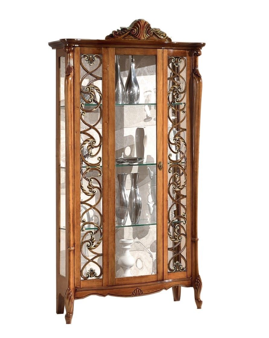 Estila Baroková luxusná masívna vitrína Pasiones na nožičkách s presklenými vyrezávanými dvierkami 197cm