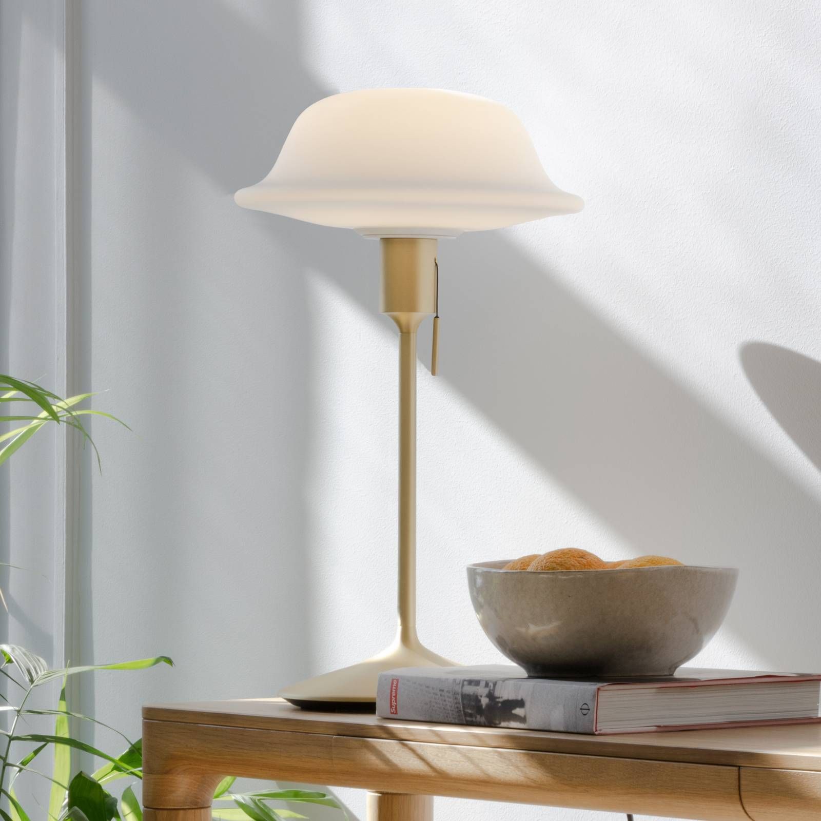 UMAGE Butler stolová lampa sklo, podstavec mosadz, Obývacia izba / jedáleň, oceľ, sklo, E27, 15W, K: 54.9cm