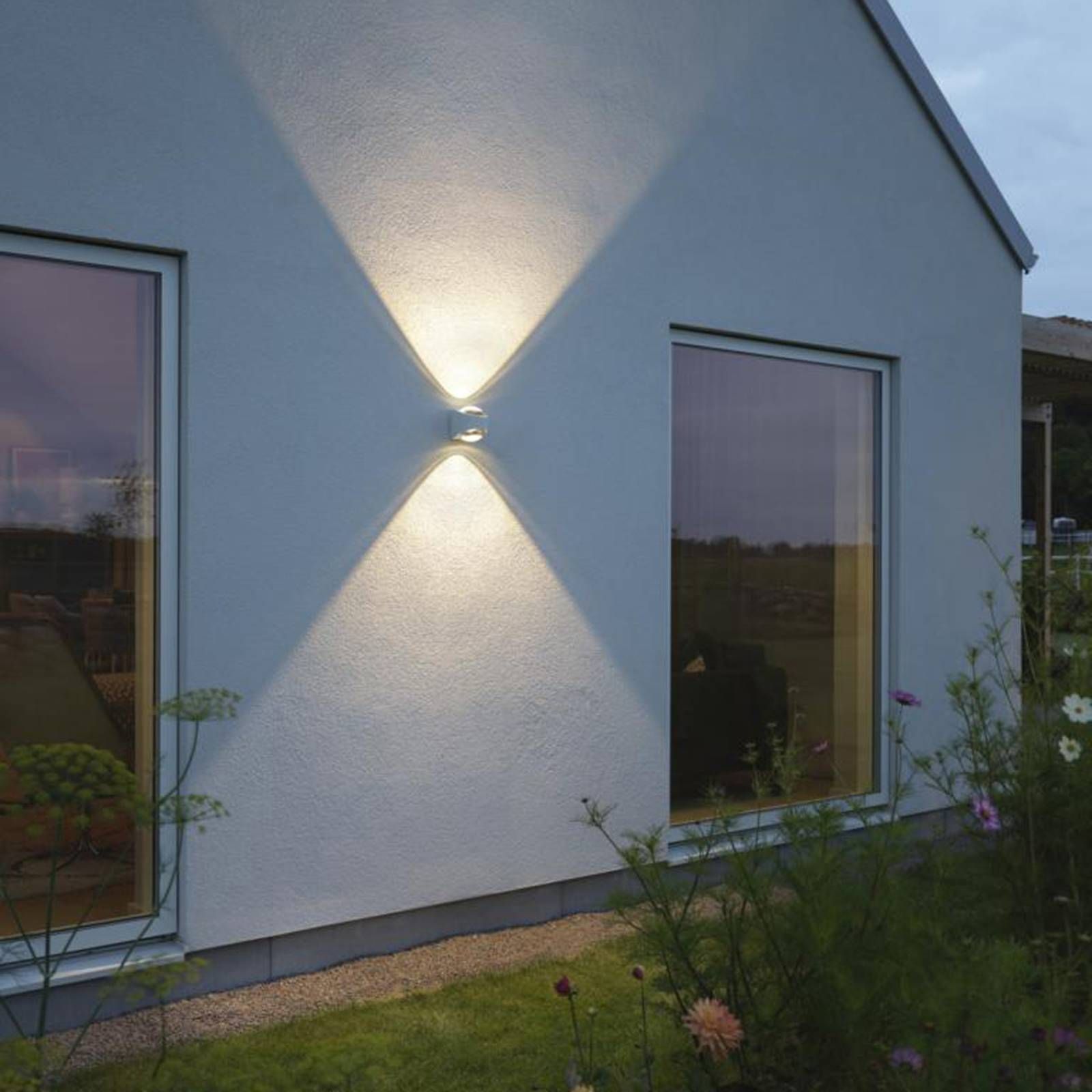 Konstsmide Vonkajšie nástenné LED svetlo Bitonto 2-pl., biela, hliník, sklo, 5.5W, Energialuokka: E, L: 10.5 cm, K: 12cm
