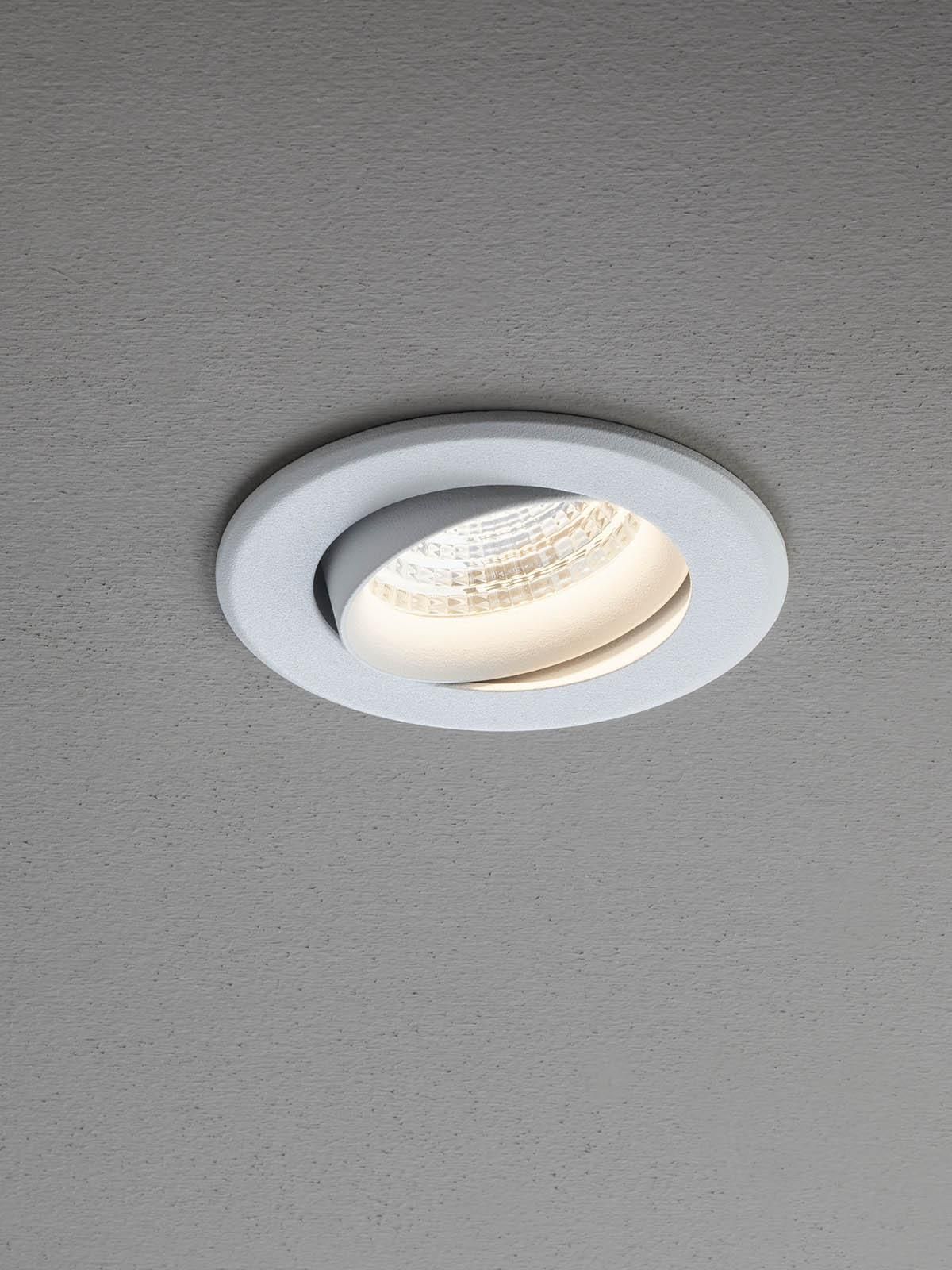 Zápustné - podhľadové svietidlo REDO MT 145 LED 9W 3000K  70390