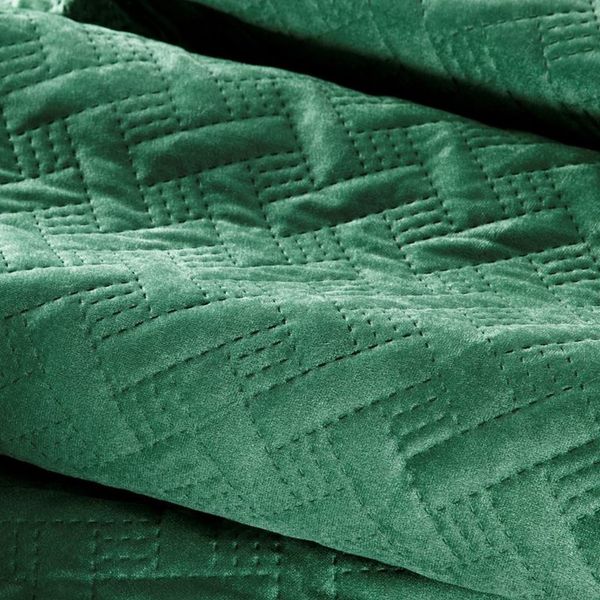 DomTextilu Dekoračný prehoz na posteľ s prešívaním zelenej farby Šírka: 220 cm | Dĺžka: 240 cm 28427-154324