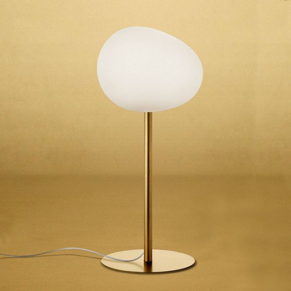 Foscarini Gregg media alta stolová lampa, zlatá, Obývacia izba / jedáleň, sklo ručne fúkané, kov, E27, 30W, K: 71cm