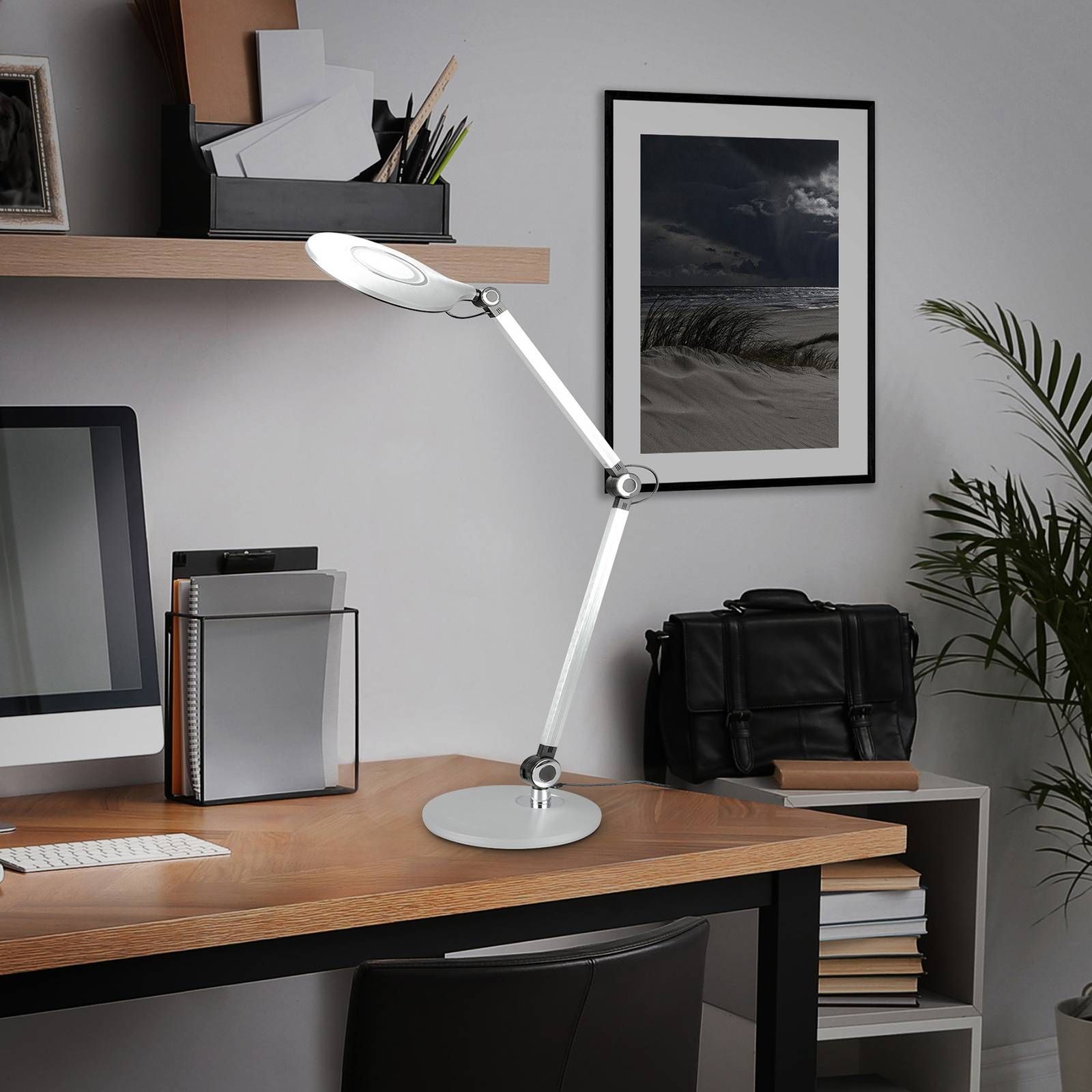 Briloner LED lampa na písací stôl Office, strieborná, CCT, Pracovňa / Kancelária, plast, 9W, K: 103.5cm