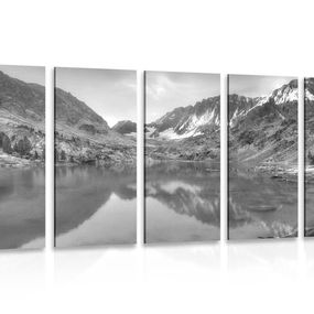 5-dielny obraz majestátne hory v čiernobielom prevedení