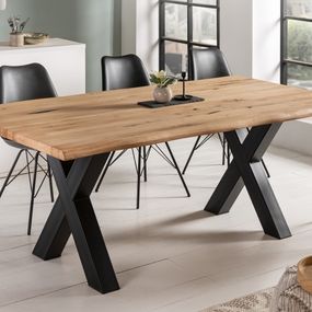 Estila Industriálny jedálenský stôl Andala z masívneho dreva s čiernymi kovovými nohami 200cm