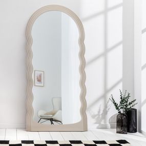Estila Art deco moderné vysoké zrkadlo Swan s vlnitým rámom v pastelovej béžovej farbe 160cm