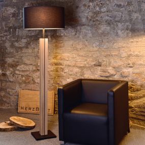 HerzBlut Dana stojaca lampa prírodný dub, čierna, Obývacia izba / jedáleň, drevo, bavlna, kov, E27, 60W, K: 160cm