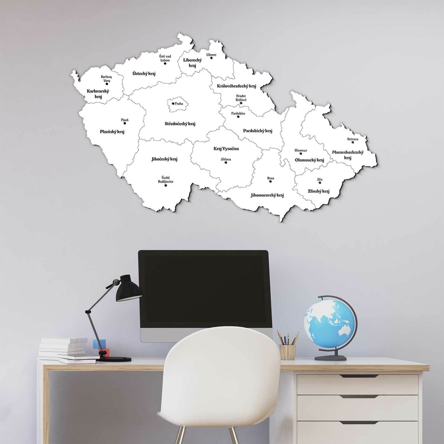 Drevená mapa krajov Česka na stenu