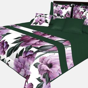 DomTextilu Prehoz na posteľ v krásnej zelenej farbe s potlačou dokonalých fialových kvetov Šírka: 220 cm | Dĺžka: 240 cm 65872-239605