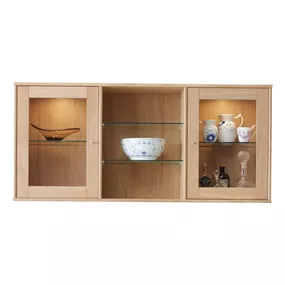 Závesná vitrína s osvetlením v dekore duba 133x61 cm Mistral - Hammel Furniture