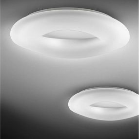 Nova Luce Stropní LED svítidlo Cia s nepravidelným tvarem a solidním výkonem - 38 W LED, 2280 lm, pr. 450 x 95 mm NV 9106241