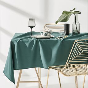 DomTextilu Moderný obrus na stôl zelenej farby 130 x 180 cm 67326 Zelená