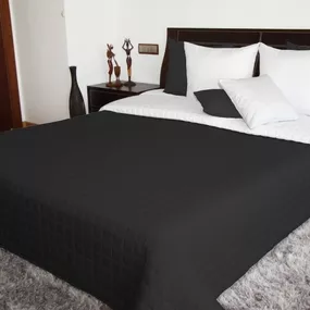 DomTextilu Čierno biely obojstranný prehoz na posteľ prešívaný Šírka: 75 cm | Dĺžka: 220 cm 5676-102885
