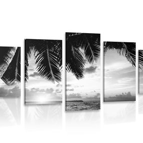 5-dielny obraz východ slnka na karibskej pláži v čiernobielom prevedení