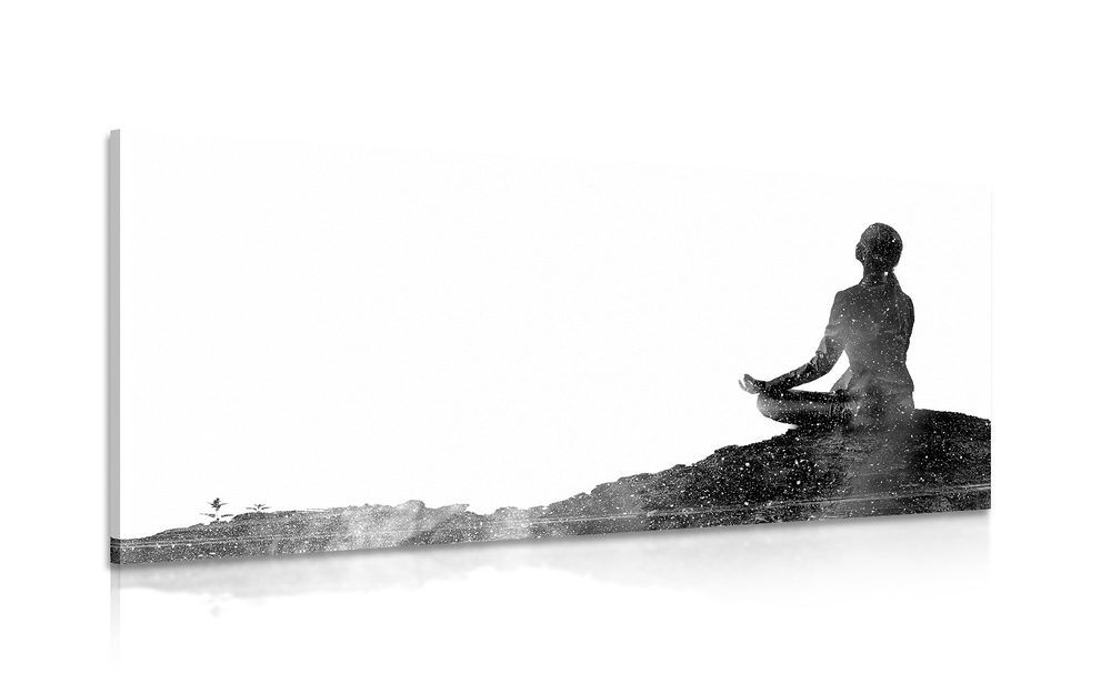 Obraz meditujúca žena v čiernobielom prevedení - 120x60