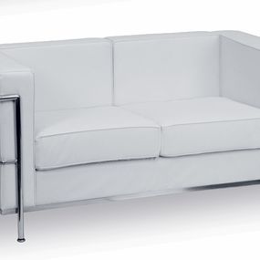 Estila Moderná kožená sedačka Vidar v bielom čalúnení so striebornou kovovou konštrukciou dvojmiestna 145cm