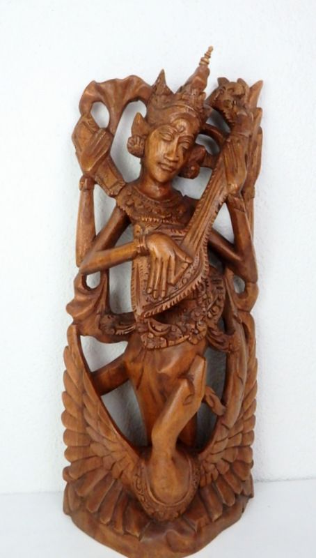 Soška SARASWATI hnedá, tropické drevo, ručná práca, 50 cm
