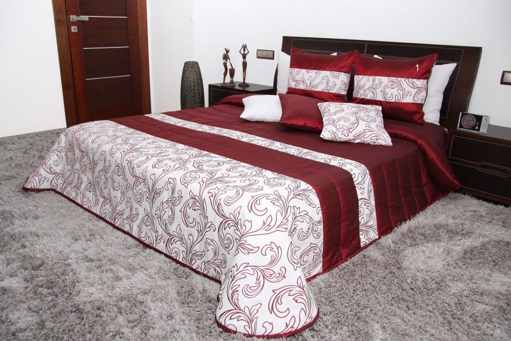 DomTextilu Prehoz na posteľ červenej farby Šírka: 200 cm | Dĺžka: 220 cm 5098-104264
