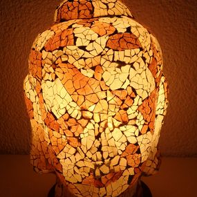 Stolná lampa HLAVA BUDHA, ručná práca