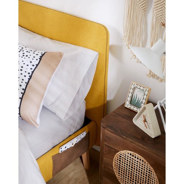 Žltá dvojlôžková posteľ Kave Home Lydia, 160 x 200 cm